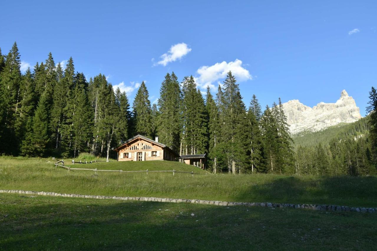 Chalet Brenta Dolomites Madonna di Campiglio Luaran gambar