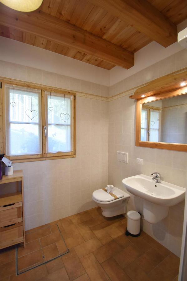 Chalet Brenta Dolomites Madonna di Campiglio Luaran gambar