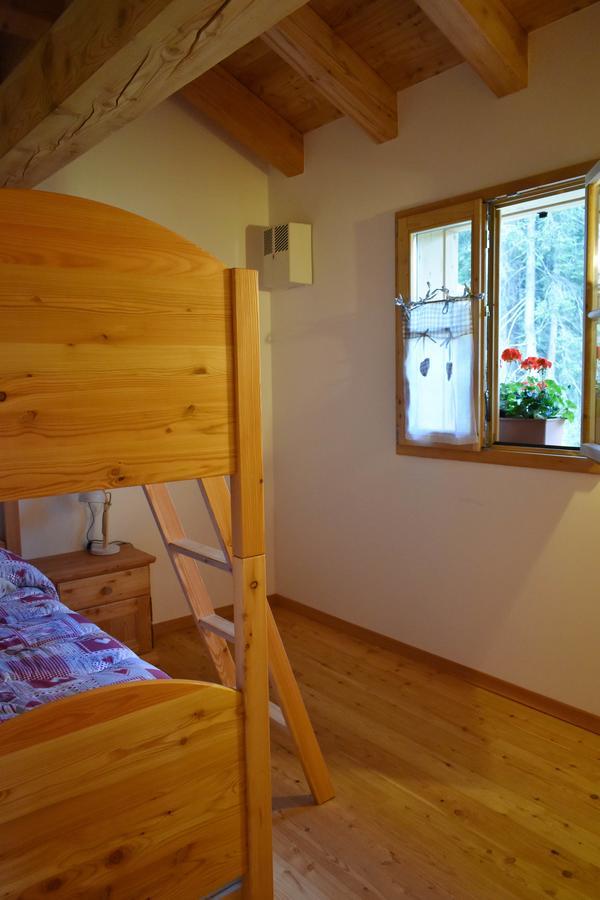 Chalet Brenta Dolomites Madonna di Campiglio Luaran gambar